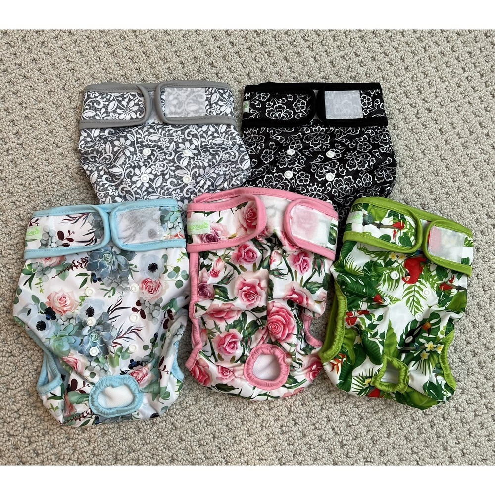 Wegreeco Washable Reusable Female Dog Diapers Floral Lace Size Large 5 Pack